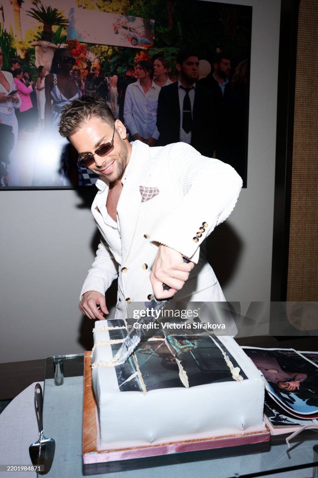 image_editor_output_image-1396317007-1741998851103